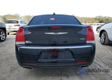 2019 Chrysler 300 Limited из США, поврежденный, VIN 2C3CCAEG4KH683095